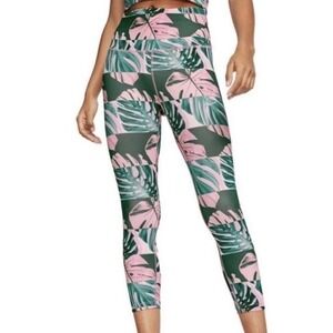 Nike Dri Fit Pink Palm Tree Capri Fitted Athleisure Activewear Legging Size  S